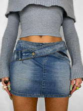 Jeansrock mit asymmetrischem Gürtel und Reißverschluss